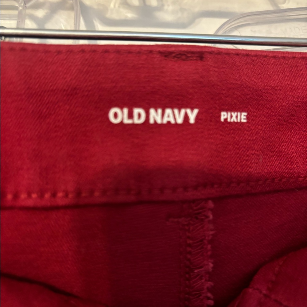 LOT of 3 Old Navy Pixie Pants - Picture 2 of 7